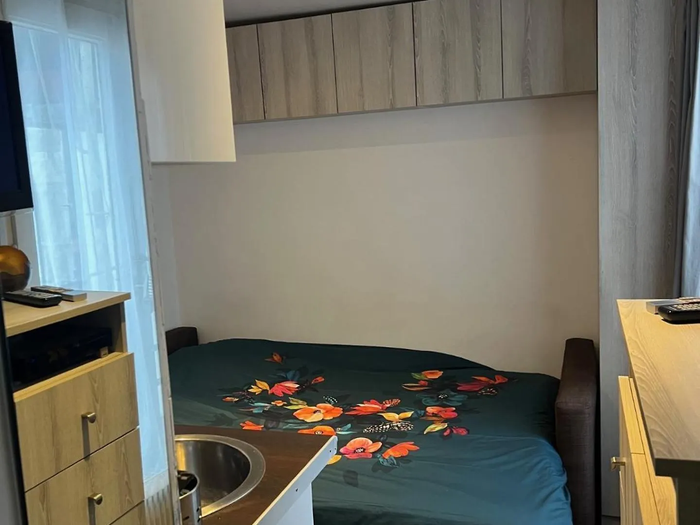 Apartment Bed Setting In Galeries Lafayette Street *